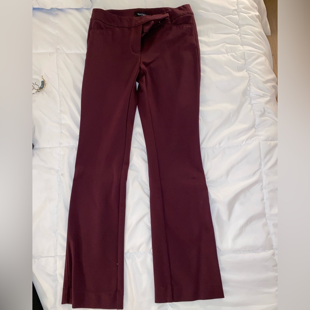 White House Black Market 4R boot cut